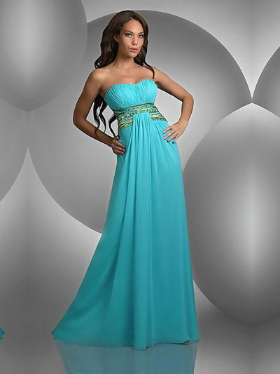 Trägerloses Abendkleid in blau