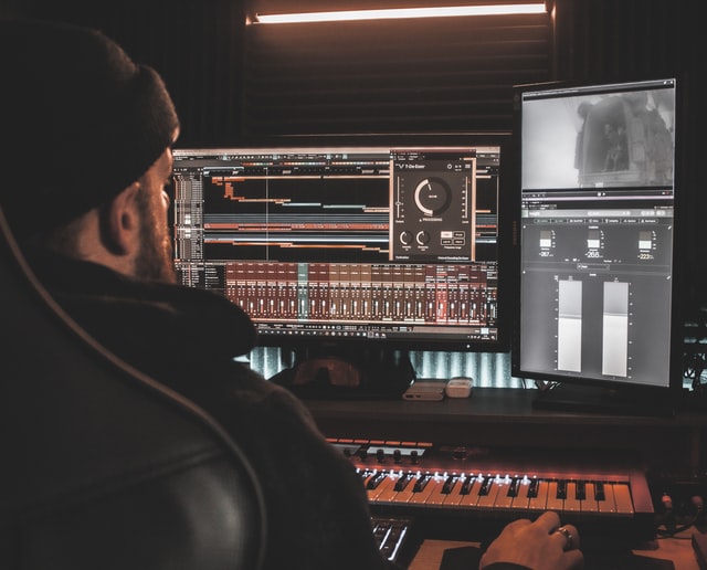 Studium Filmmusik: So werden Sie Musikproduzent