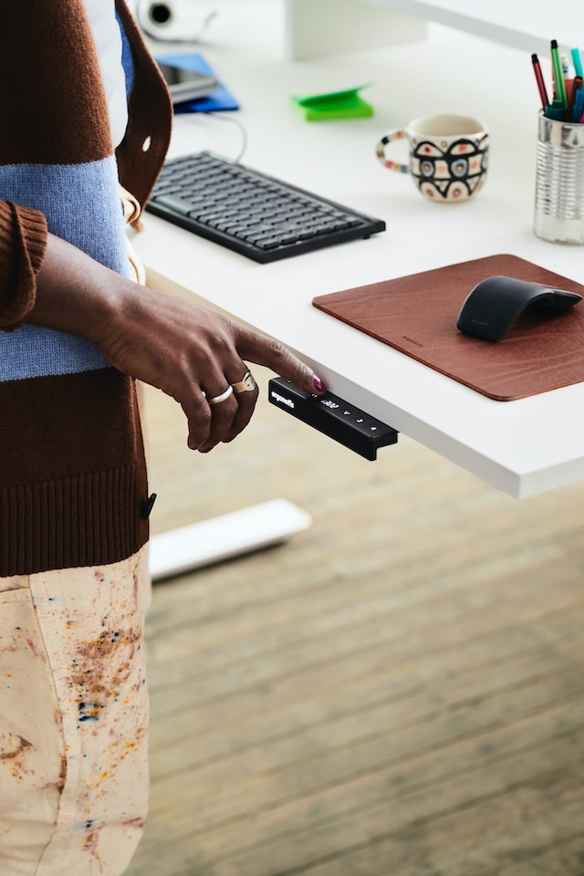 Der ergonomische Schreibtisch