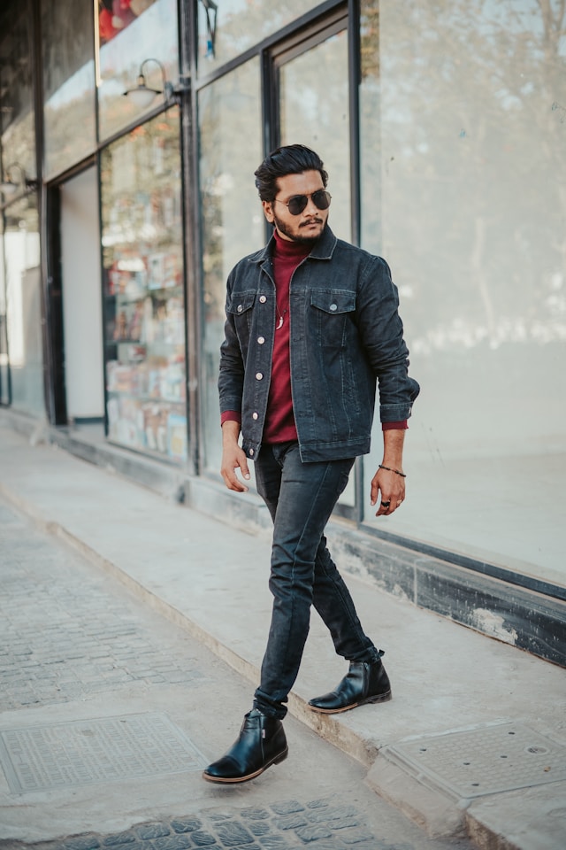 Wie gut passen Jeans zu verschiedenen Outfits?